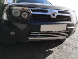 Хром накладка на решетку бампера для Dacia Duster 2008-2018 из нержавейки цельная  Carmos