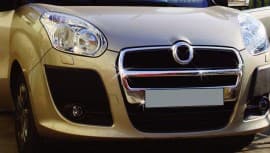 Хром накладка на решетку радиатора для Fiat Doblo 3 2010-2015 из нержавейки полная Carmos