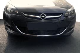 Хром накладка на передний бампер для Opel Astra J 2010+ из нержавейки 