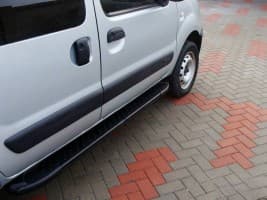 Боковые пороги площадки из алюминия Allmond Black для Renault Kangoo 1998-2008 Erkul