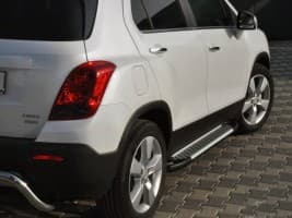 Боковые пороги площадки из алюминия Allmond Grey для Chevrolet Trailblazer 2012-2019 Erkul