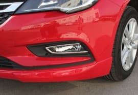 Хром накладки на противотуманки для Opel Astra K 2016+ из нержавейки 2шт