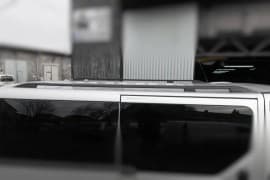 Рейлинги на крышу Skyport (Черные) для Opel Vivaro 2001-2014 (Короткая база)