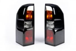 Задние фонари Dark Safari (2 шт) на Nissan Patrol Y61 2004-2008 DD-T24