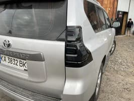 Задние фонари BlackEdition V3 (2 шт) на Toyota Land Cruiser Prado 150 2018+