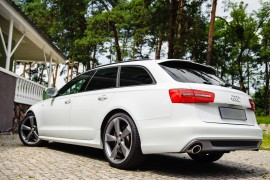 Спойлер задней двери для Audi A6 C7 Avant 2011-2014 в стиле S-Line AOM Tuning