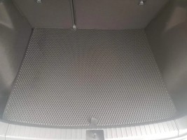 Коврик в багажник EVA для Volkswagen E-Tharu черный