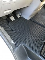 Автомобильные коврики в салон EVA для Hyundai H350 2014+ черные EVA