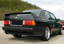 Спойлер на багажник для BMW 3 E30 1982-1990 Высокий на ножках AOM Tuning
