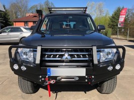 more 4x4 Передній силовий бампер с кенгурятником на Mitsubishi Pajero 4 IV 2006-2014