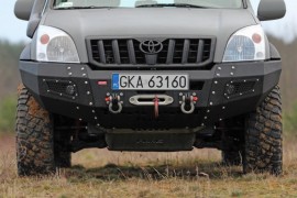 more 4x4 Передний силовой бампер на Toyota Land Cruiser Prado 120, 125 2002-2009