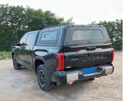 Кунг с окнами из алюминия на Toyota Tundra 2021+ (2S-короткая база) Тайвань