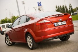 Спойлер задний на багажник для Ford Mondeo 4 Hatchback 2007-2014 AOM Tuning