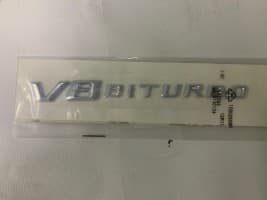 Надпись V8 Biturbo Эмблемы хром на MERCEDES-BENZ S W221 2005-2013