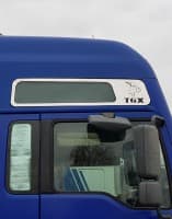 Хром накладки на окно крыши с логотипом для MAN TGA/TGM 2002-2007