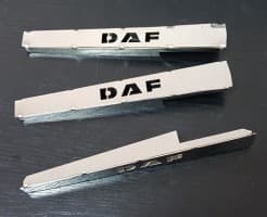 Комплект декоративных накладок на дворники для DAF XF95 2002-2006 GIB