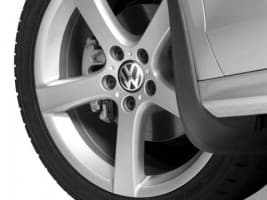 Оригинальные брызговики Volkswagen Jetta 6 2010-2018 Передние / Фольксваген Джетта седан кт. 2шт