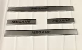 Хром накладки на пороги на короб из нержавейки для Renault Megane 3 2008-2015 Omcarlin