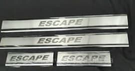 Хром накладки на пороги из нержавейки для Ford Escape 2012+ Omcarlin