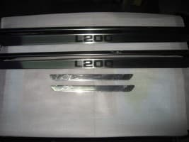 Хром накладки на пороги из нержавейки для Mitsubishi L200 4 2006-2012 Omcarlin