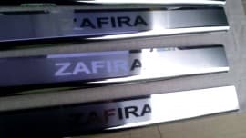 Хром накладки на пороги из нержавейки для Opel Zafira B 2005-2011 Omcarlin