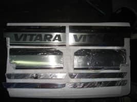 Хром накладки на внутренние пороги из нержавейки на Suzuki Grand Vitara 2005-2017 Omcarlin