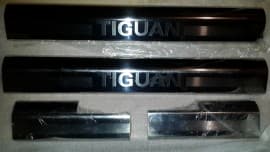 Хром накладки на внутренние пороги из нержавейки на пластик на Volkswagen Tiguan 2007-2016 Omcarlin