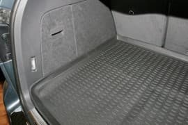 Коврик в багажник Novline для Volkswagen Touareg 2002-2010 кросс.  NOVLINE