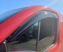 HIC Дефлекторы окон Ветровики HIC для Opel Vivaro 2014-2019 2 шт