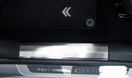 Хром накладки на внутренние пороги НатаНика PREMIUM для Citroen C4 Hatchback 2010-2018 NataNiko