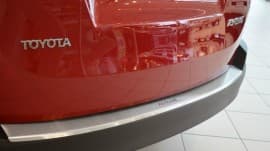 Хром накладка на бампер с загибом НатаНика PREMIUM для Toyota RAV4 IV 2013-2015 NataNiko
