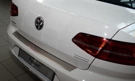 Хром накладка на бампер с загибом НатаНика PREMIUM для Volkswagen Passat B8 4D 2014+