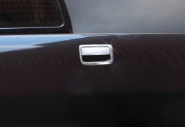 Хром накладка на ручку багажника Omsa Line из нержавейки для Volkswagen Amarok 2010-2016 Хром задней ручки Фольксваген Амарок