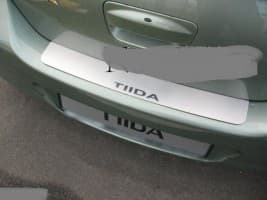 Хром накладка на бампер НатаНика PREMIUM для Nissan Tiida 4D 2004-2011