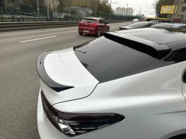 Бленда спойлер на стекло (черный) на Toyota Camry XV70 2018+
