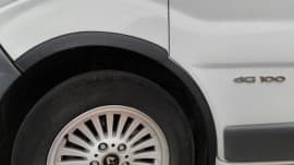 Накладки на колесные арки (4 шт, нержавейка) на Renault Trafic 2001-2007 передние + задние черный металл