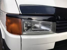 Реснички Прямой капот (2 шт, Черный глянец) на Volkswagen T4 Caravelle/Multivan 1990-2003