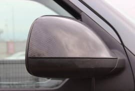 Накладки на зеркала (2 шт, натуральный карбон) на Volkswagen Amarok 2010-2016