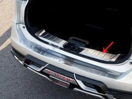 Хром накладка на порог багажника Libao из нержавейки для Nissan X-Trail T32 2014+ Хром порог на Ниссан Х-Трейл Т32 1шт