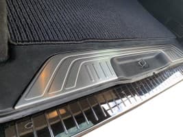 Хром накладка на порог багажника Omsa Line из нержавейки для Mercedes Vito W447 2014+ Хром порог Мерседес Вито W447  Omsa