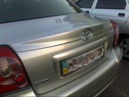 Спойлер лип на багажник для Toyota Avensis 2003-2009