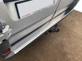 Хром накладка на задний бампер Carmos из нержавейки для Citroen Jumper 2014+ Хром порог на Ситроен Джампер