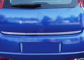 Хром накладка на кромку багажника Omsa Line из нержавейки для Fiat Punto EVO 2011-2018 Кромка багажника на Фиат Пунто Эво