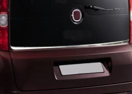 Хром накладка на кромку заднего стекла Omsa Line из нержавейки для Opel Combo 2012-2018 Кромка заднего стекла Опель Комбо Omsa
