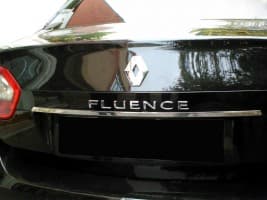 Хром накладка над номером Carmos из нержавейки для Renault Fluence 2009+ Планка над номером на Рено Флюенс Carmos