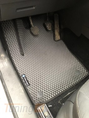 EVA Автомобильные коврики в салон EVA для Volkswagen Caddy 3 2010-2015 черные 5 шт, передние и задние (для MAXI, 1 сдвижная дверь) - Картинка 3