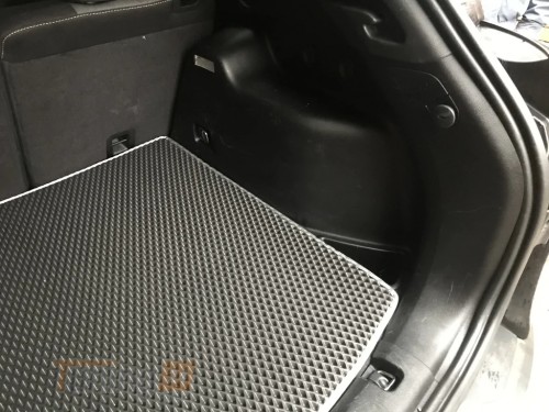 EVA Коврик в багажник EVA для Jeep Cherokee (KL) 2013-2019 черный - Картинка 2