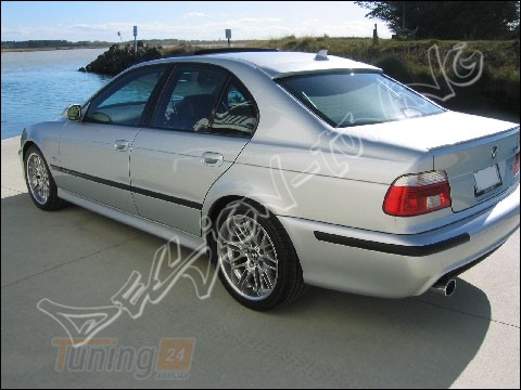 AOM Tuning Бленда на заднее стекло для BMW 5 E39 1995-2003 широкая - Картинка 3