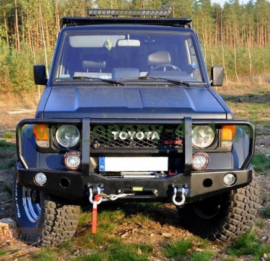 more 4x4 Передний силовой бампер с защитной дугой на Toyota Land Cruiser J70 1984-1996 - Картинка 1