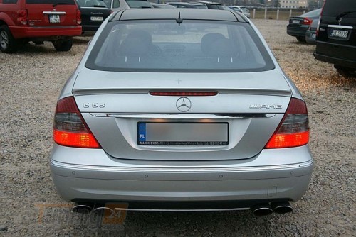 AOM Tuning Спойлер задній на багажник Mercedes E W211 2002-2009 в стилі AMG - Зображення 2